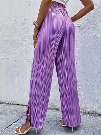 Pants with wide legs, high waist, pleated