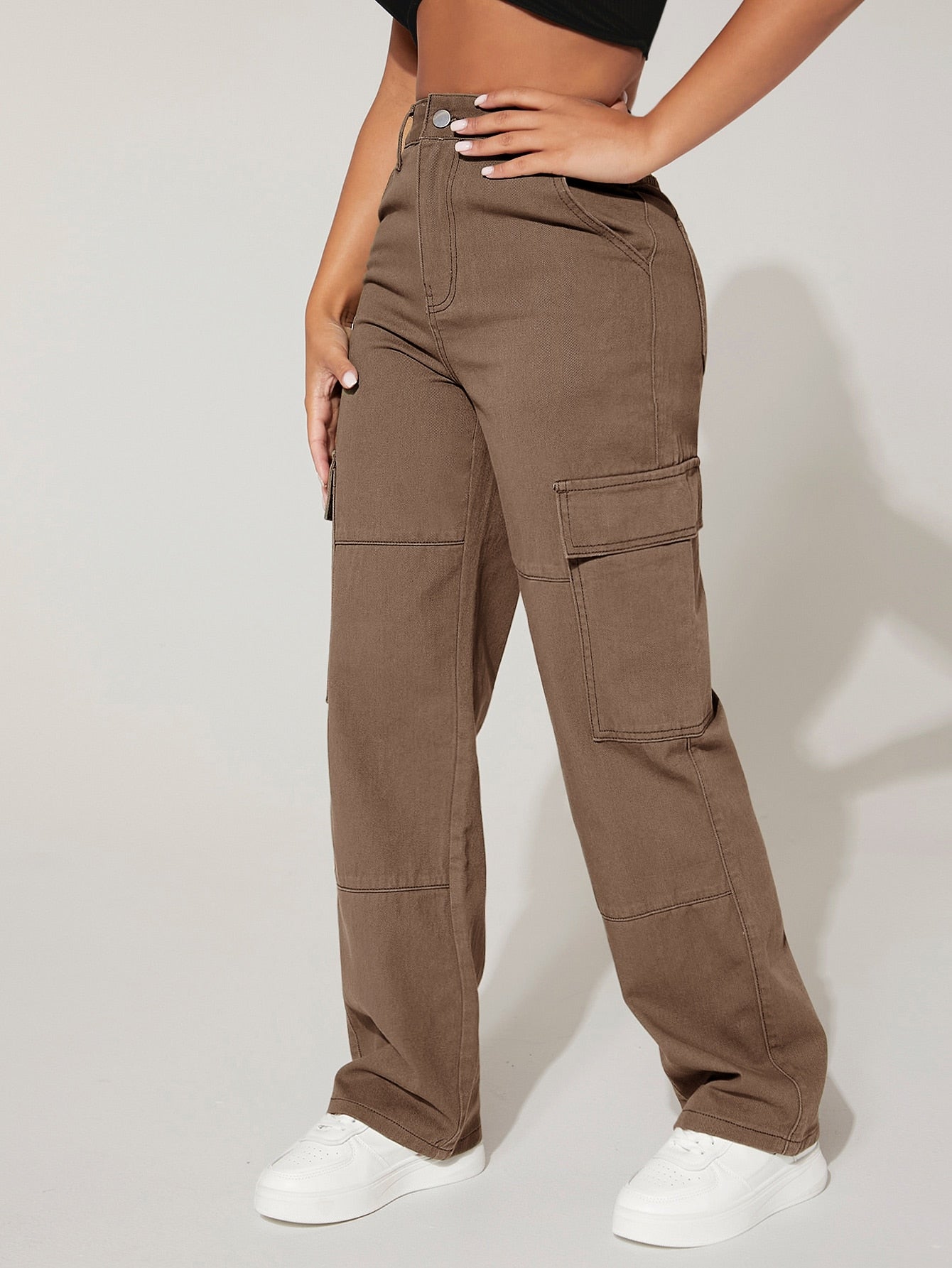 PETITE High-Waisted Cargo Jeans with Flap Pockets