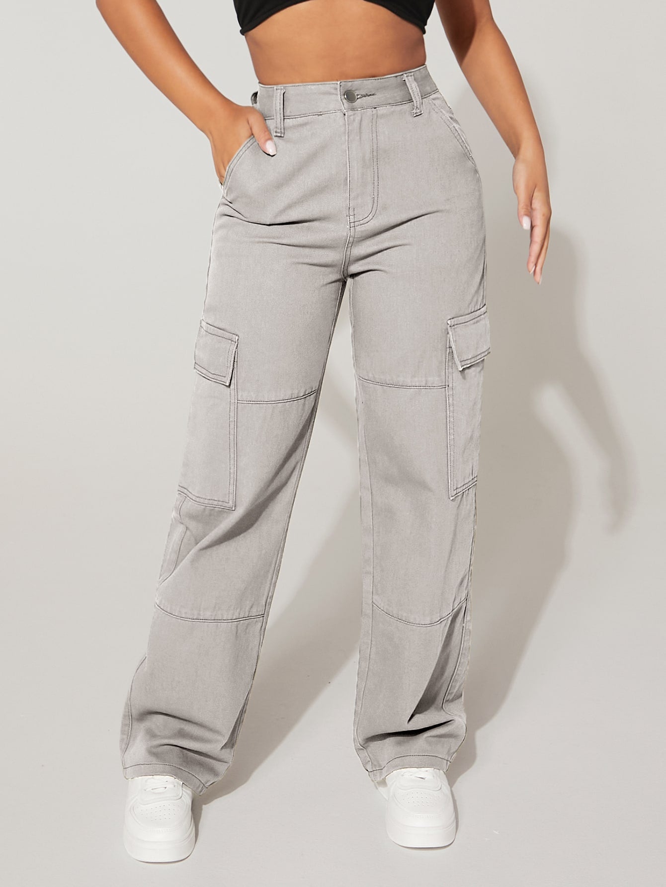 PETITE High-Waisted Cargo Jeans with Flap Pockets