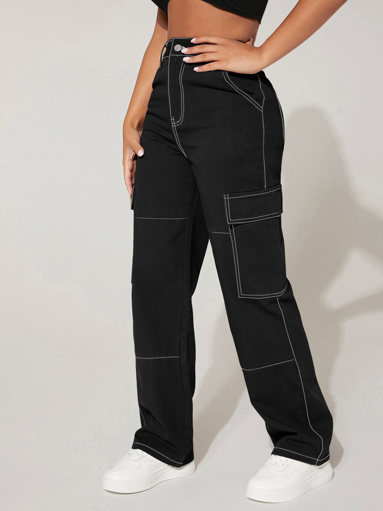 PETITE High-Waisted Cargo Jeans with Flap Pockets