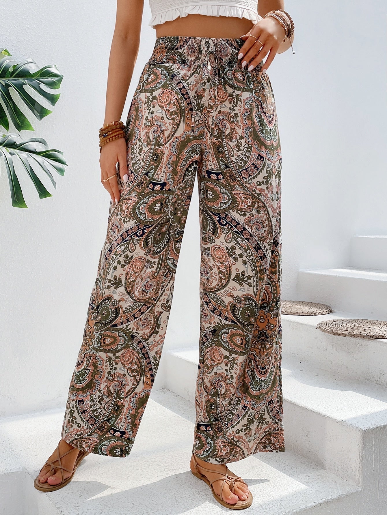 Hose mit weiten Beinen, Paisley Muster,