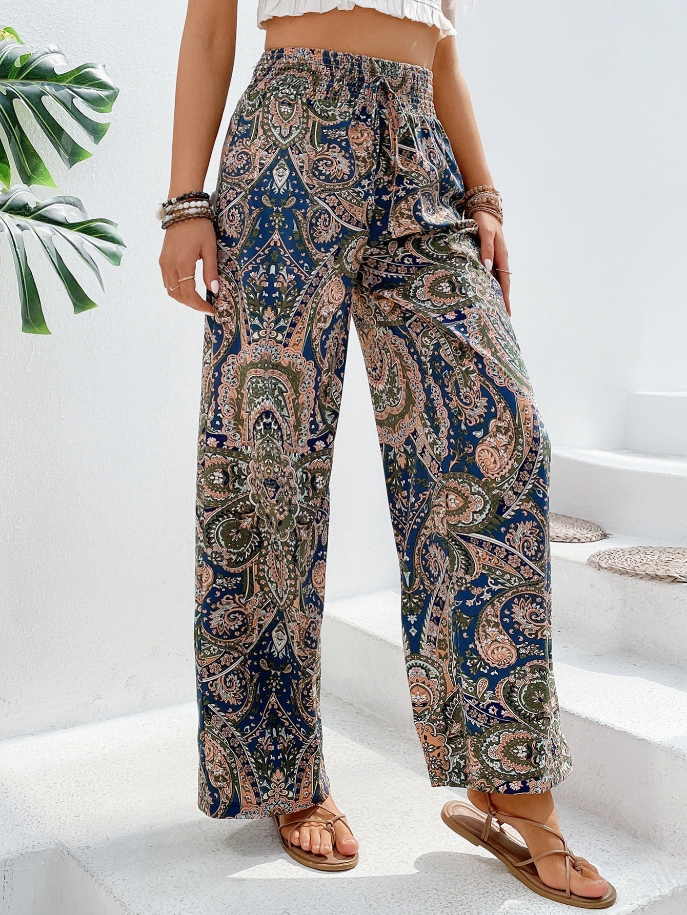 Hose mit weiten Beinen, Paisley Muster,