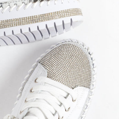 Guilia™ - Sneakers made of diamond silver leather