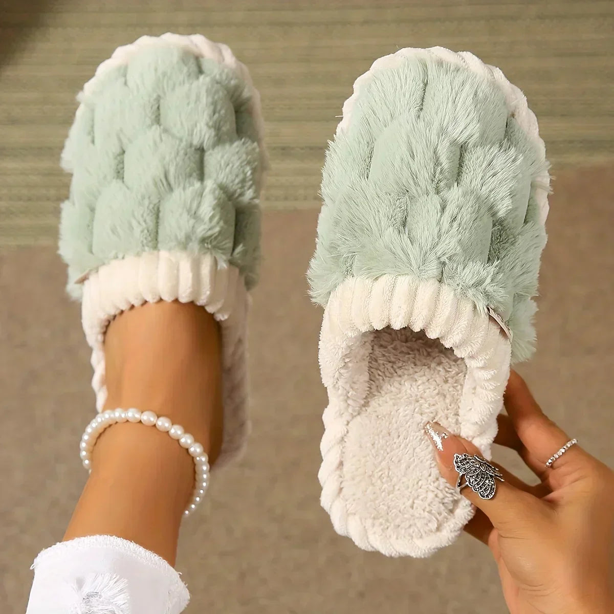 Ariana™ - Winter Warm Cotton Slippers (50% OFF)