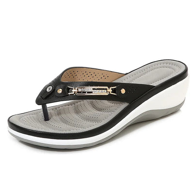 Elvira™ - Stylish Beach Slippers with Thick Sole (50% DISCOUNT)