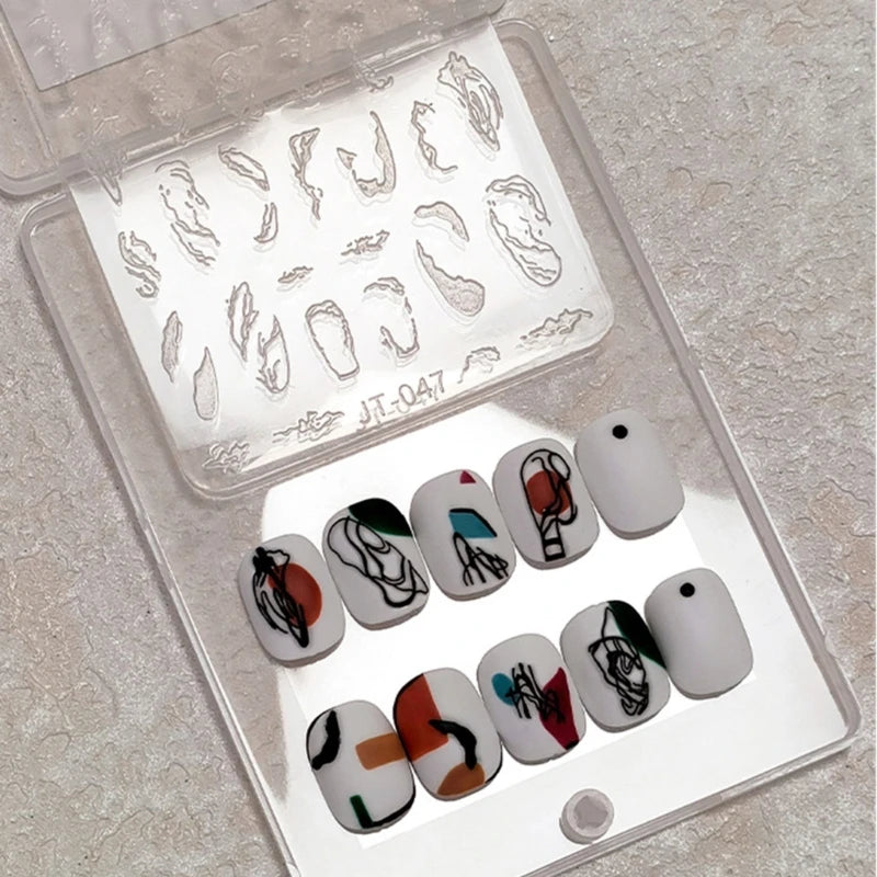 Moldora™ - Embossed Nail Sculpting Mold Set