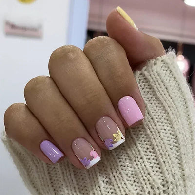 Lustrella™ - Stylish Short Fake Nails Set