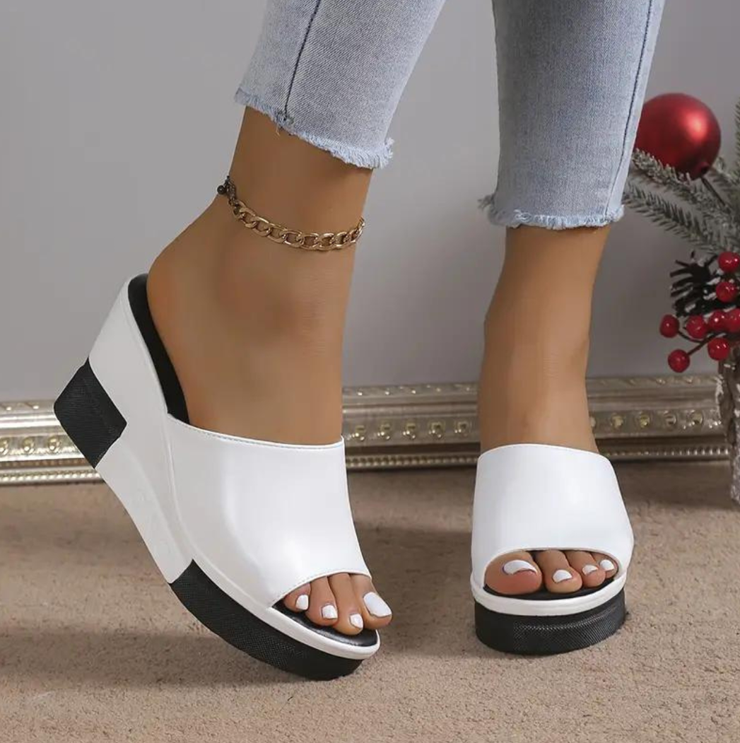 Marie™ - Stylish Orthopedic Sandals (50% DISCOUNT)