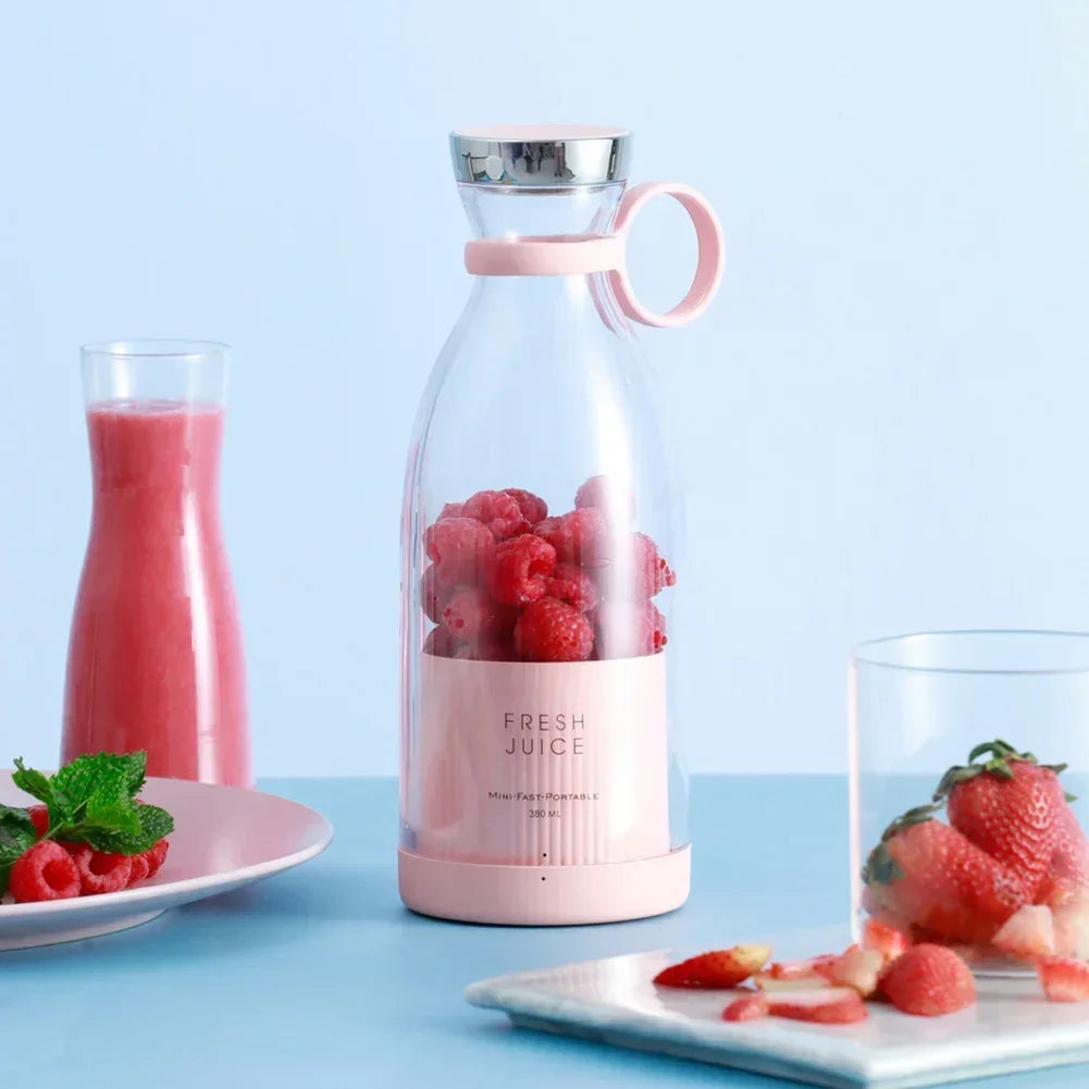 Ezra™ - Portable Electric Juicer with Powerful Extraction for Smooth Shakes